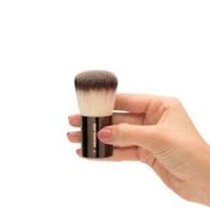 BNIB ✅Hourglass  Nº 7 Finishing Brush✨ NEW IN BOX